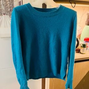 [moving sale - one for 10; 3 for 25] cashmere sweater